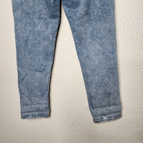 American Eagle Stretch Distressed Jeans Women's Size 8 - Picture 8 of 8